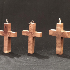 Cedar Pocket Cross with Screw Eyes - Image 3